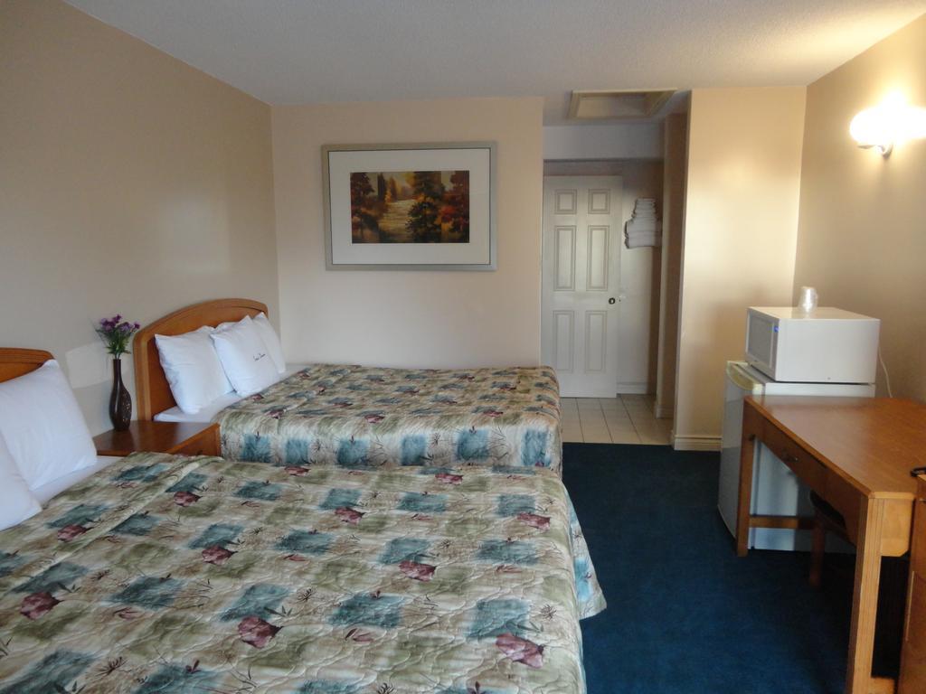 Good Night Inn ポートコルボーン エクステリア 写真