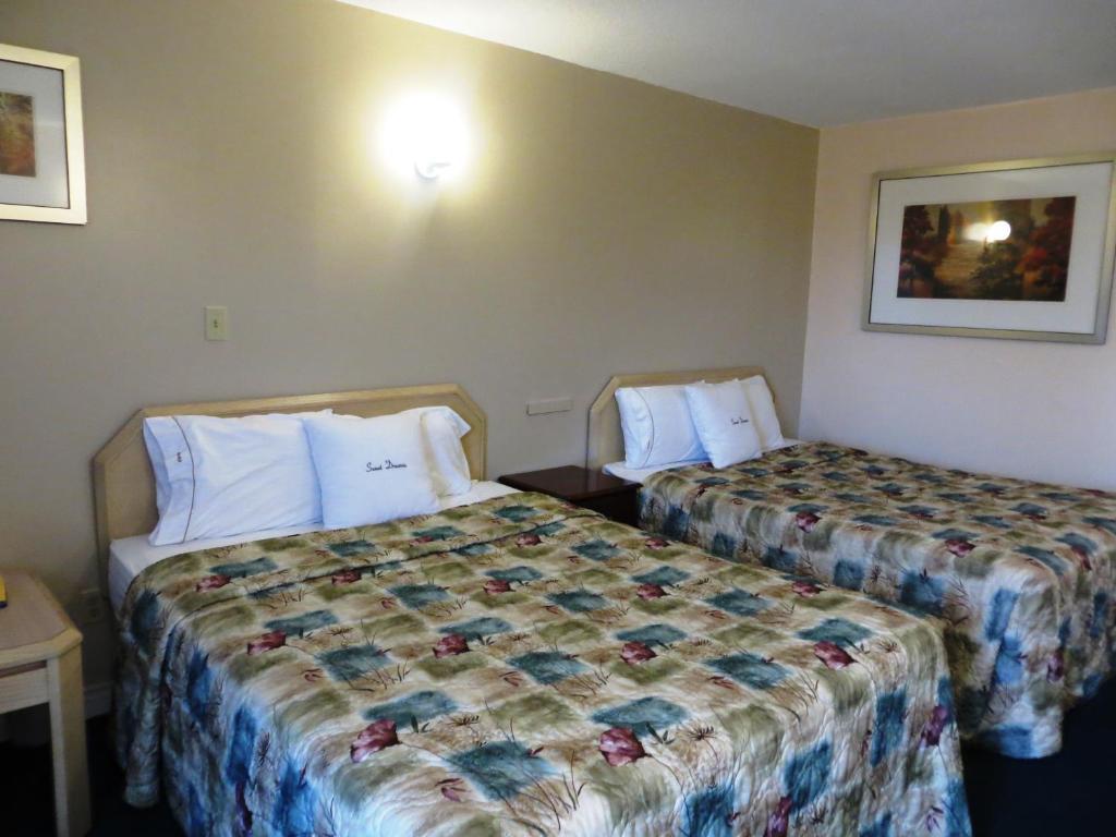 Good Night Inn ポートコルボーン エクステリア 写真