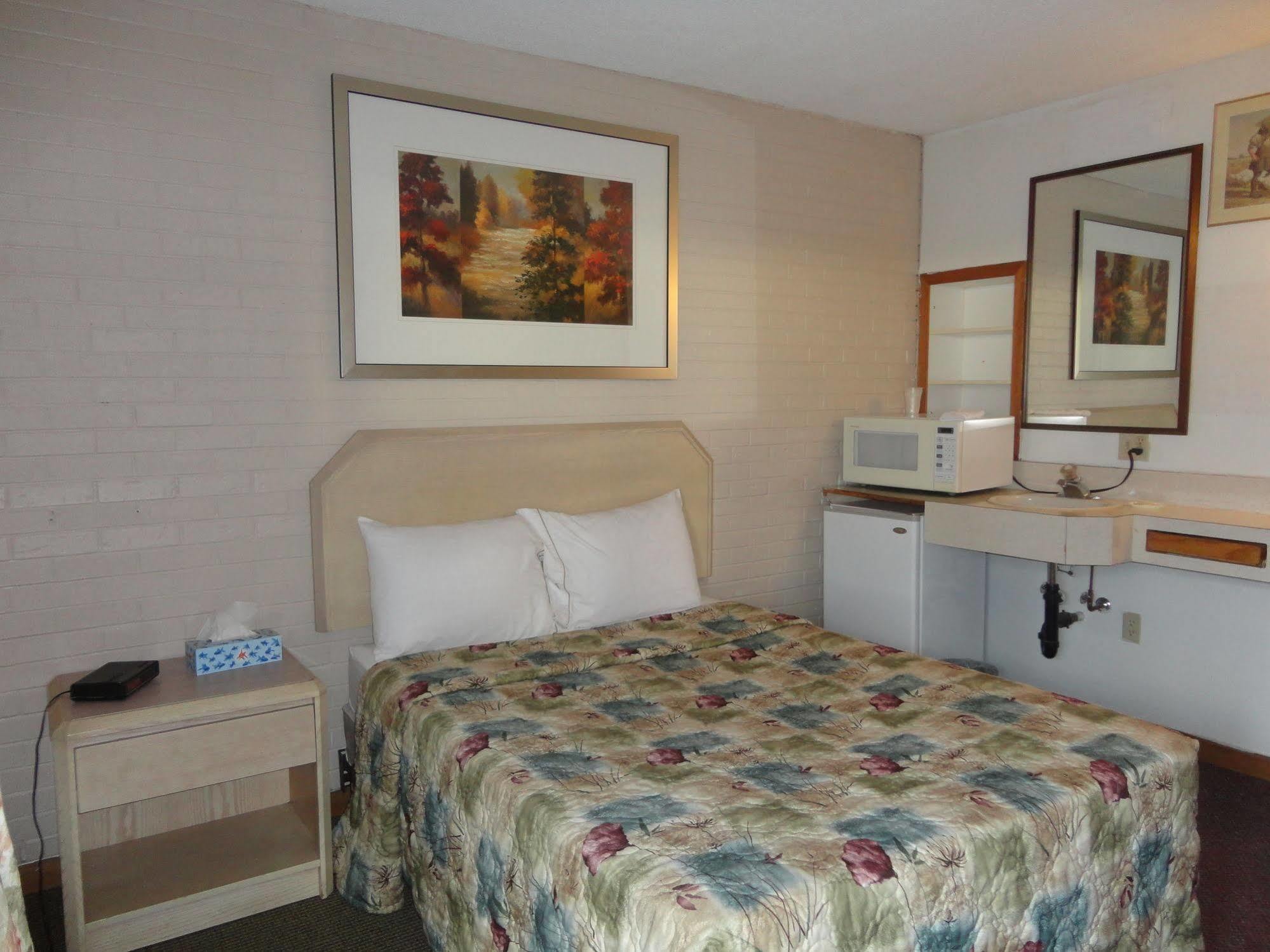 Good Night Inn ポートコルボーン エクステリア 写真
