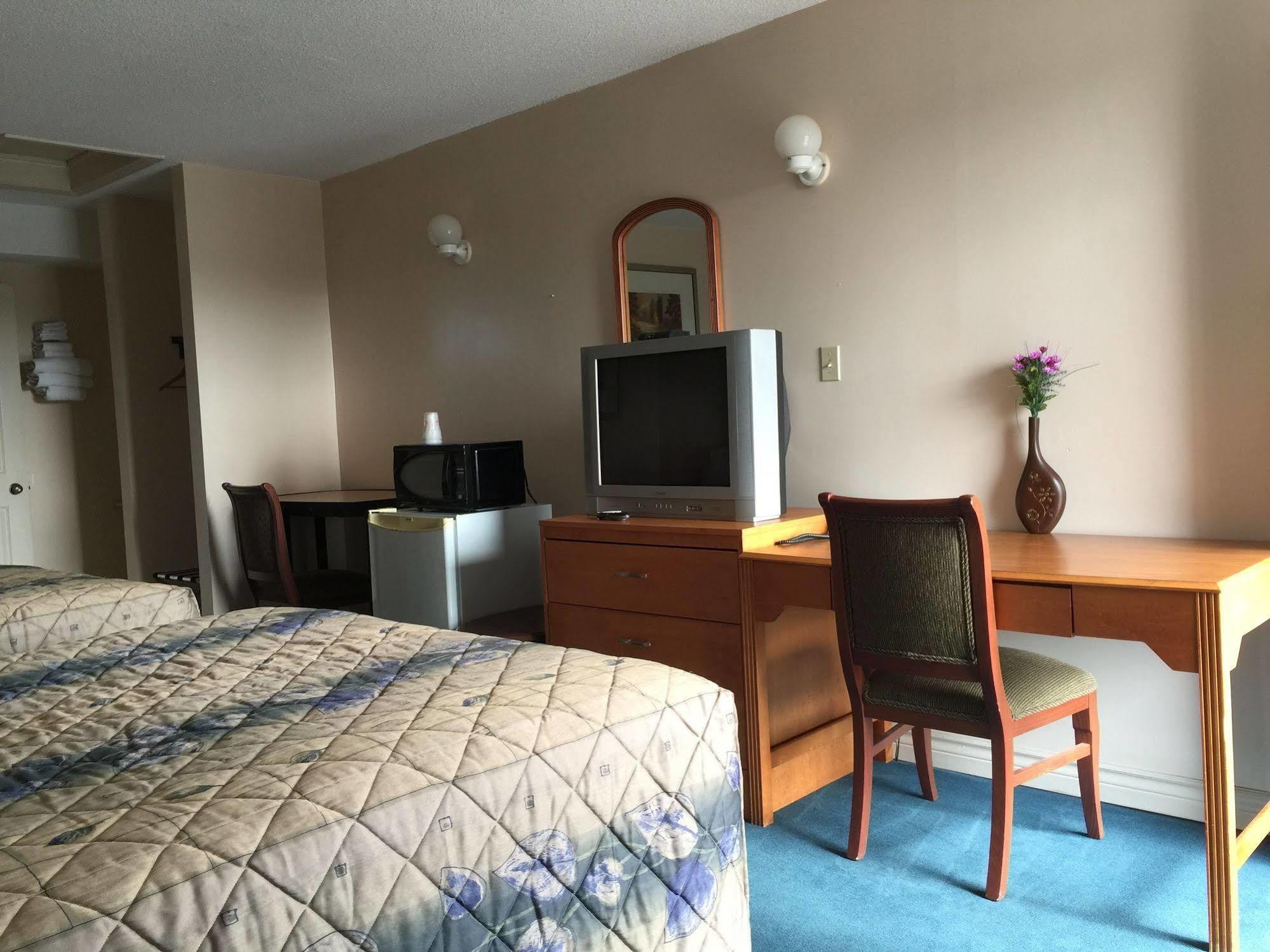 Good Night Inn ポートコルボーン エクステリア 写真